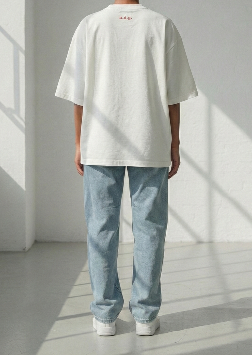 ALL DAY GOOD. Tee English Bulldog